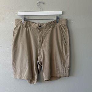 FootJoy Men's Tan Flat Front Shorts